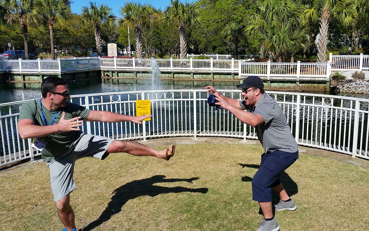 team-bonding-vs-team-building image team bonding vs team building