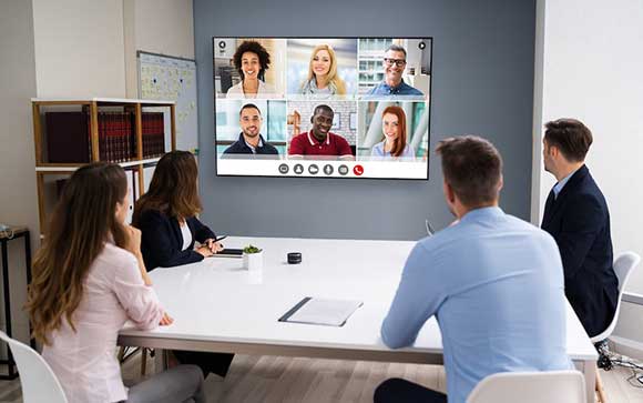 hybrid-team-building image hybrid-team-building Hybrid Team Building | On Purpose Adventures